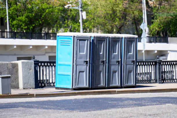 Porta potty delivery and setup in Alpha, NJ