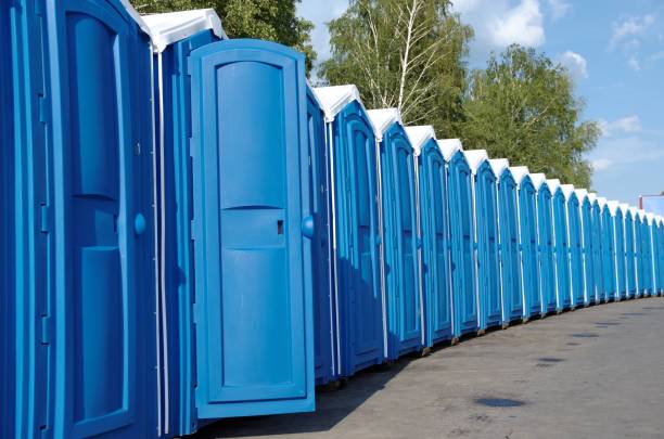 Portable Toilet Options We Offer in Alpha, NJ